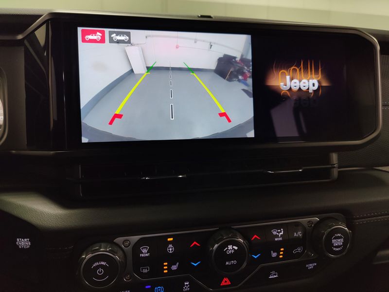 Used 2024 Jeep Wrangler 4xE Rubicon Hardtop w/NavImage 22