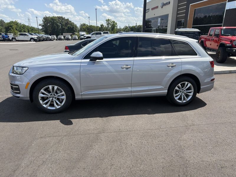 Used 2017 Audi Q7 Premium PlusImage 19