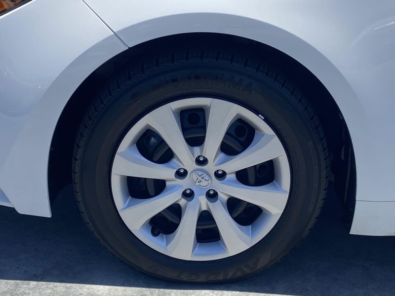 2024 Toyota Corolla LEImage 10