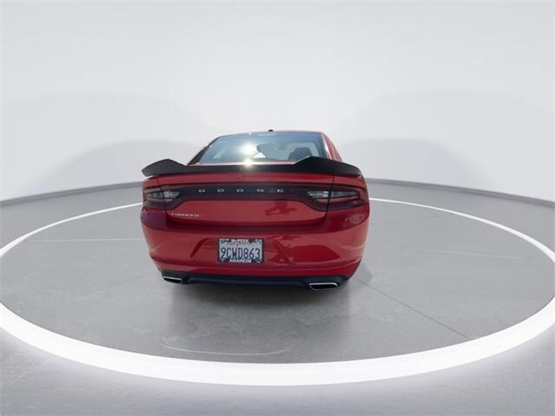 2022 Dodge Charger SXTImage 7