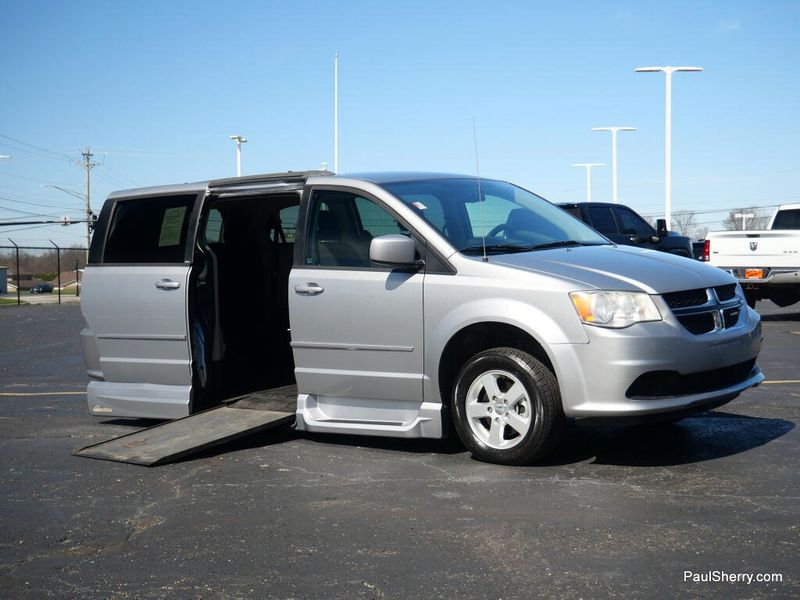 Used 2013 Dodge Grand Caravan SXT
