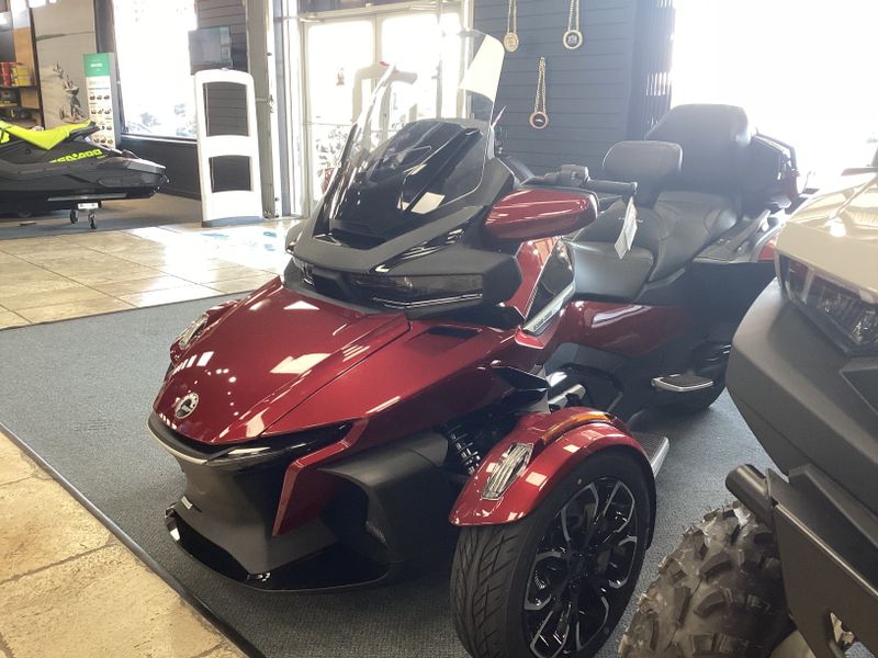 2024 Can-Am SPYDER RT LIMITED DEEP MARSALA METALLIC WITH PLATINUMImage 9