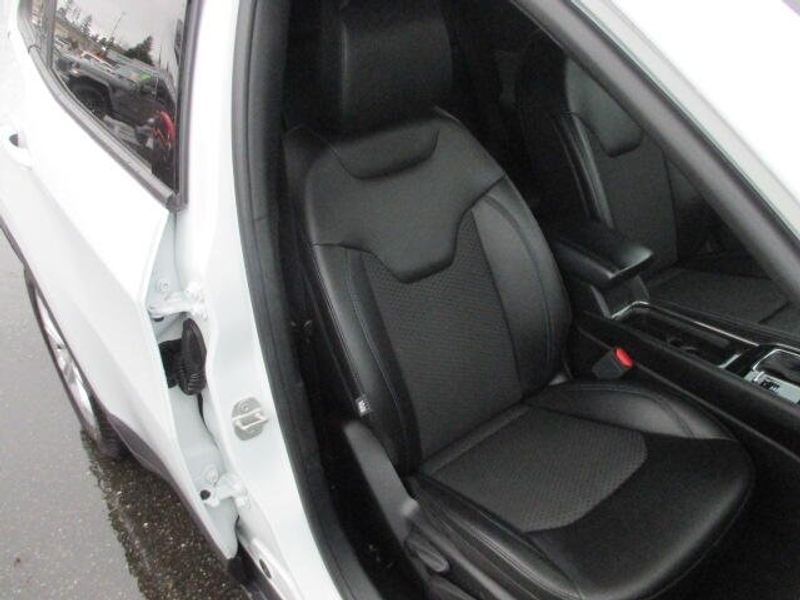 Used 2024 Jeep Compass LatitudeImage 23