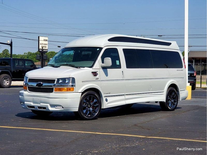 Used 2023 Chevrolet Express Cargo Image 9