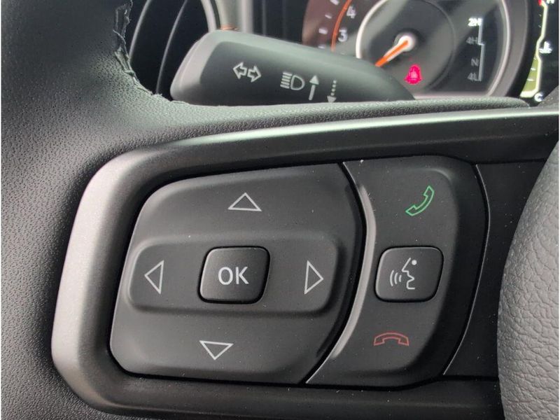 New 2025 Jeep Gladiator Mojave 4x4Image 25