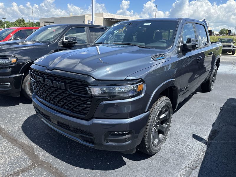2025 RAM 1500 Big Horn Crew Cab 4x4 5