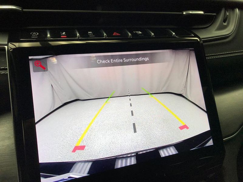 Used 2023 Jeep Grand Cherokee L LimitedImage 9