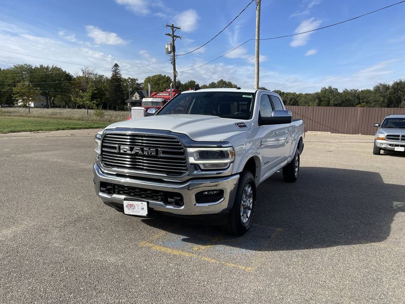 2022 RAM 2500 LaramieImage 4