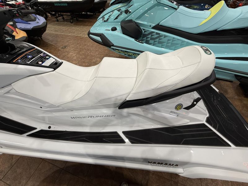 New 2025 Yamaha FX CRUISER SVHO W/AUDIO Image 12