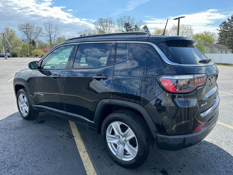 2022 Jeep Compass LatitudeImage 15