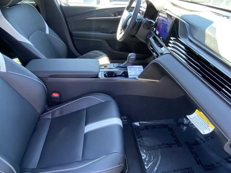 New 2025 Toyota Camry Image 10