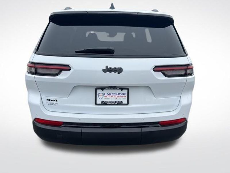 2025 Jeep Grand Cherokee L Altitude X 4x4