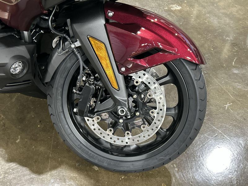 2025 Honda GOLDWING TOUR AIR BAG DCT  in a BORDEAUX RED METALLIC exterior color. Del Amo Motorsports of Redondo Beach (424) 390-7811 delamomotorsports.com 