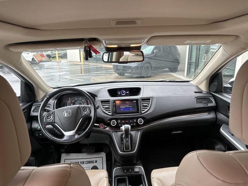 2015 Honda CR-V TouringImage 19