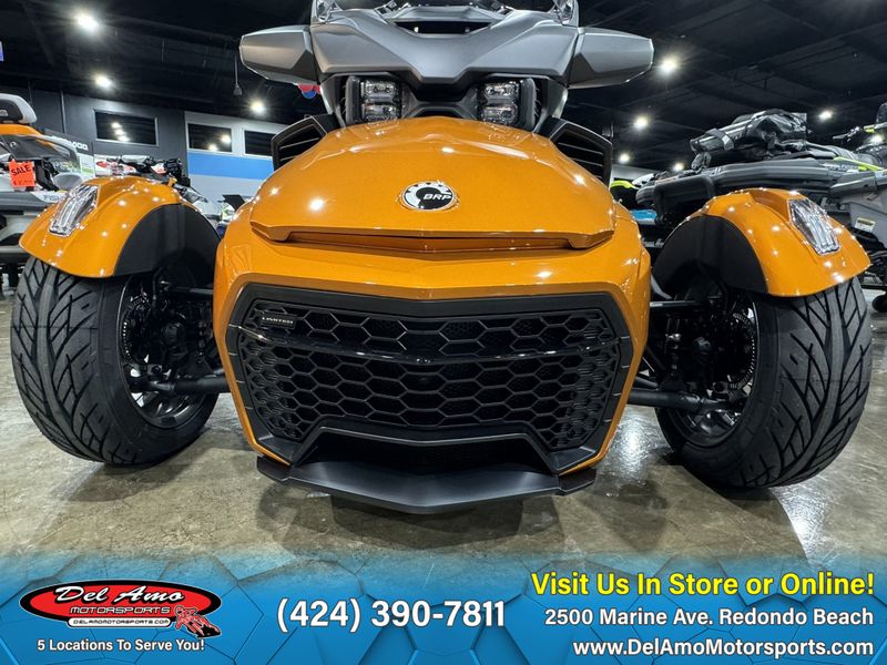 2024 Can-Am SPYDER F3 LIMITED SPECIAL SERIES (SE6)Image 15