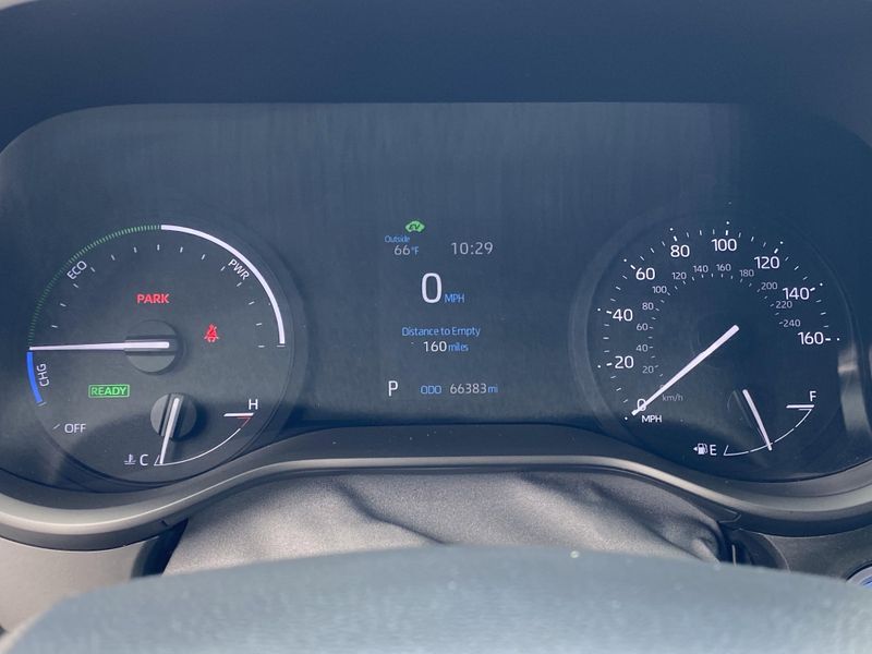 2023 Toyota Sienna XLEImage 30