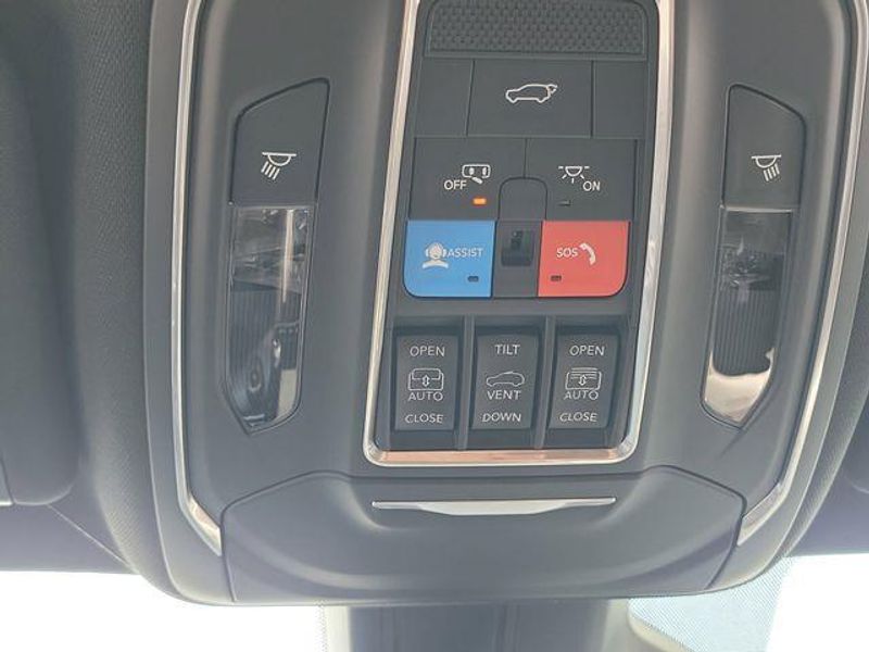 2026 Jeep Grand Wagoneer Limited Reserve 4x4