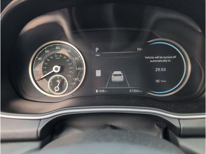 Used 2024 Genesis GV80 2.5T (A8)Image 21