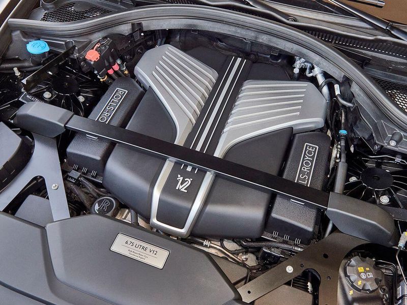 New 2027 Rolls-Royce Cullinan Image 27