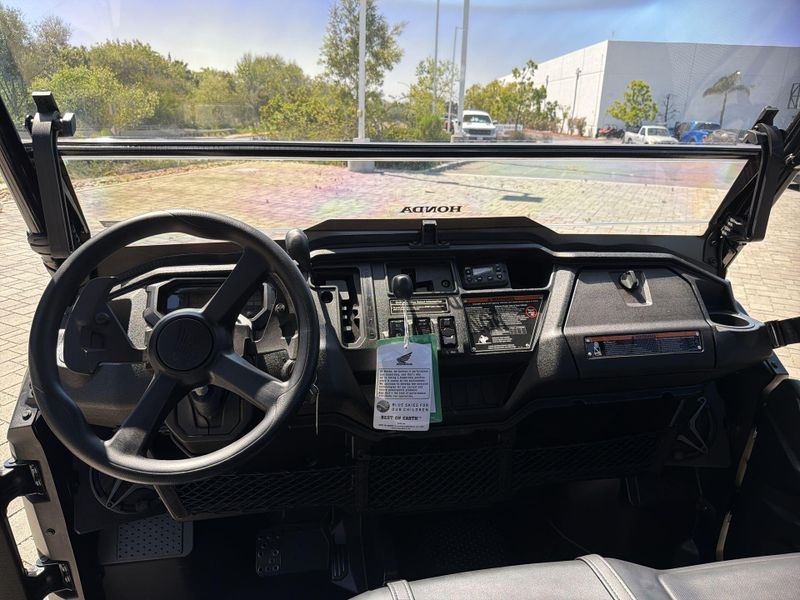 New 2025 Honda PIONEER 1000-5 TRAIL SE Image 23