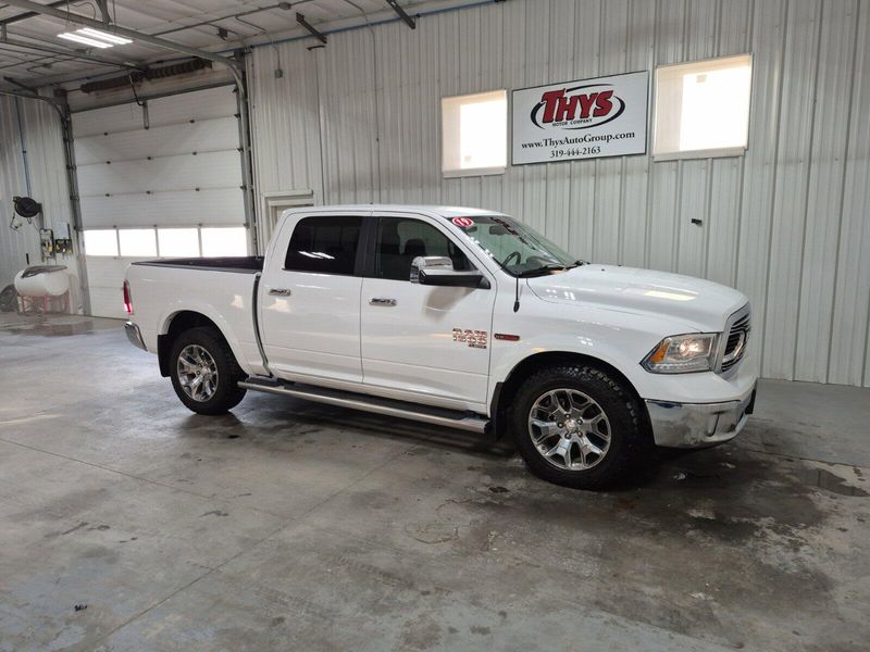 2019 RAM 1500 Classic LaramieImage 4