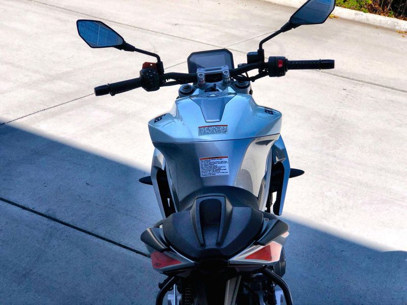 Used 2026 Aprilia TUONO 457 Image 25