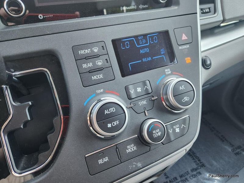 Used 2020 Toyota Sienna LE