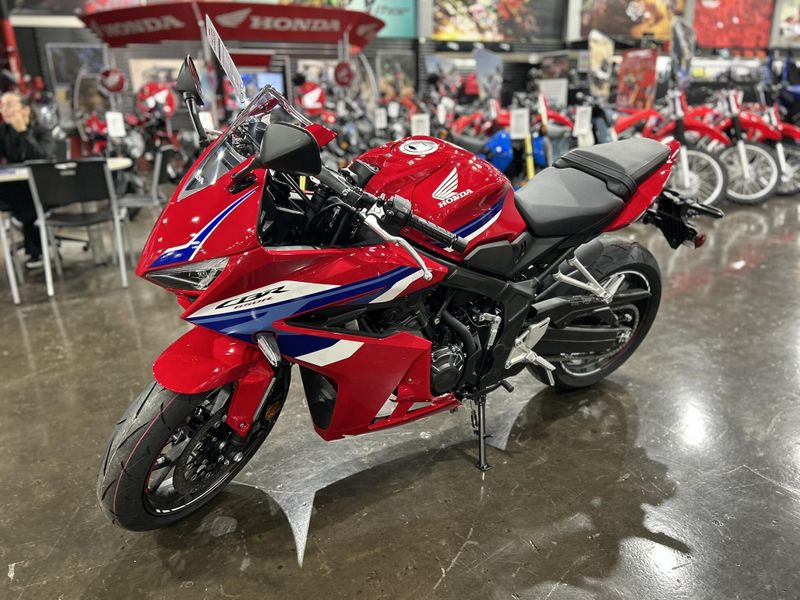 New 2024 Honda CBR650R ABS Image 14