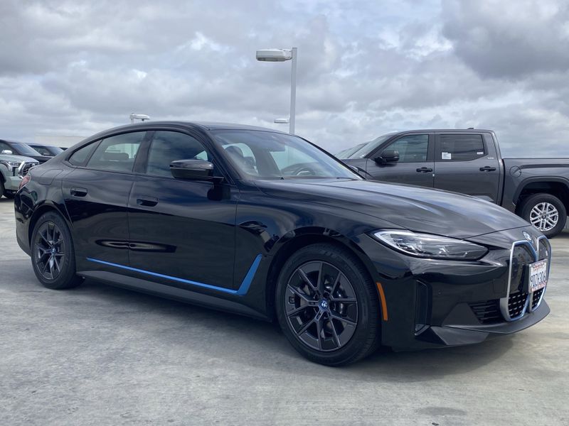 2023 BMW i4 eDrive40Image 2