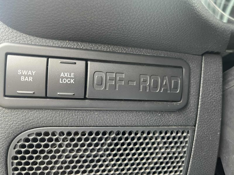Used 2013 Jeep Wrangler JK Image 13