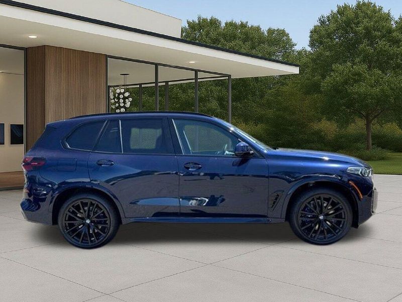 New 2026 BMW X5 sDrive40iImage 7