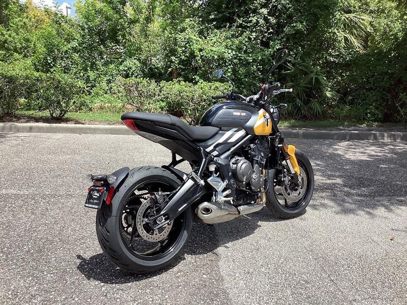 New 2025 Triumph Trident 660 