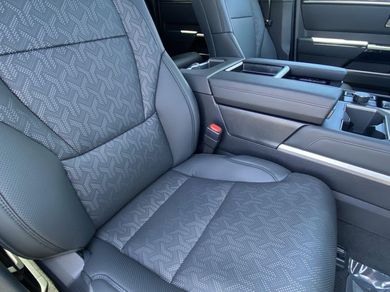 2025 Toyota Tundra LimitedImage 11