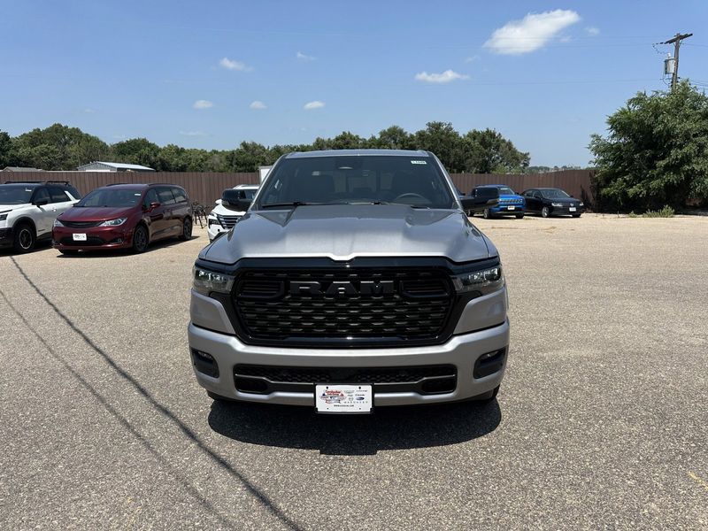 2025 RAM 1500 Big Horn Crew Cab 4x4 5