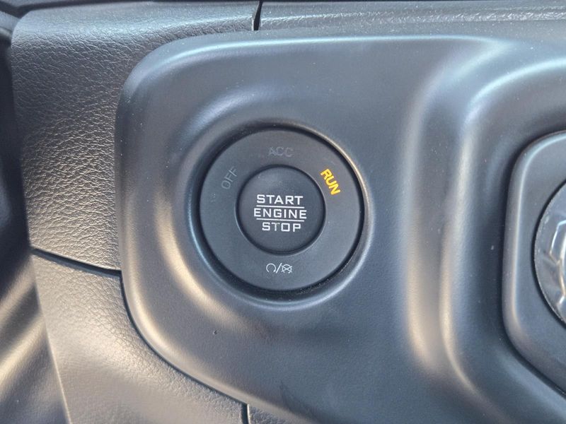 Used 2022 Jeep Wrangler Sport 4x4