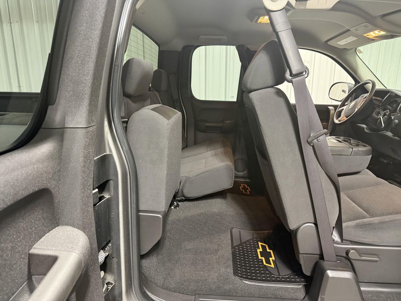 Used 2007 Chevrolet Silverado 1500 LT w/1LTImage 9