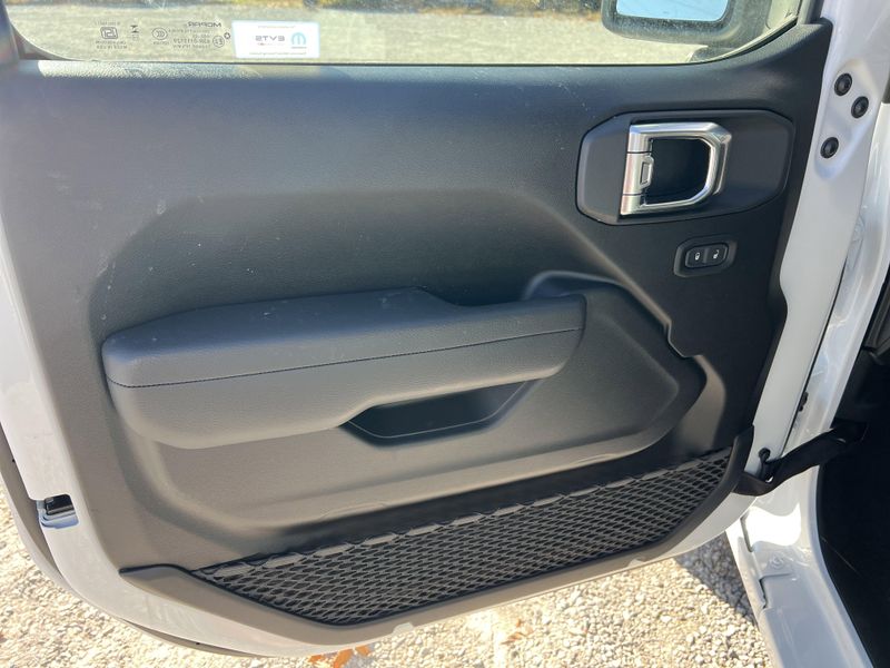 New 2026 Jeep Wrangler 2-door SportImage 11