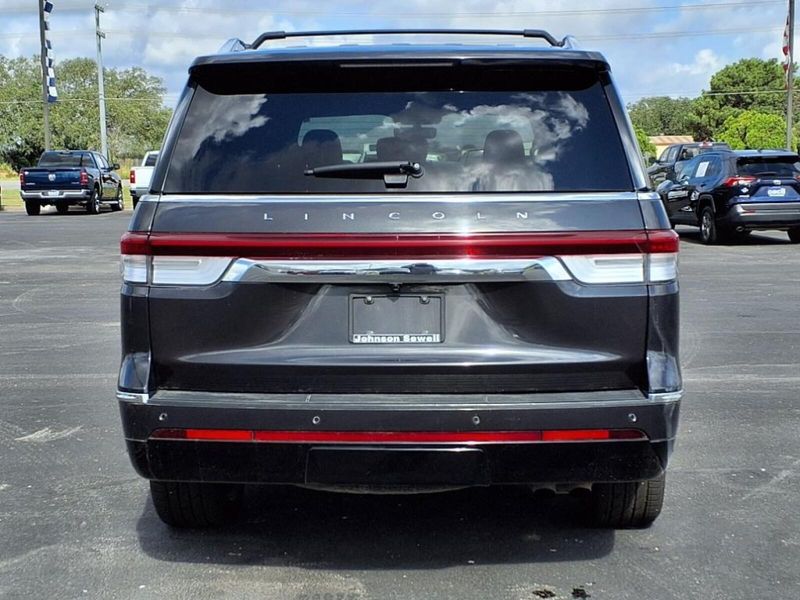 2022 Lincoln Navigator Reserve photo 4