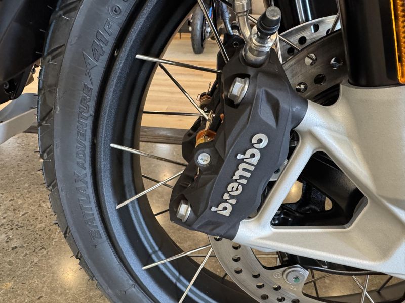 2024 BMW R 1250 GS Adventure - ASH GREY 