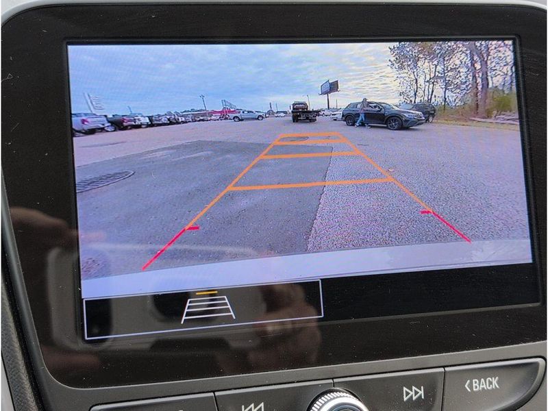 Used 2024 Chevrolet Malibu LTImage 15