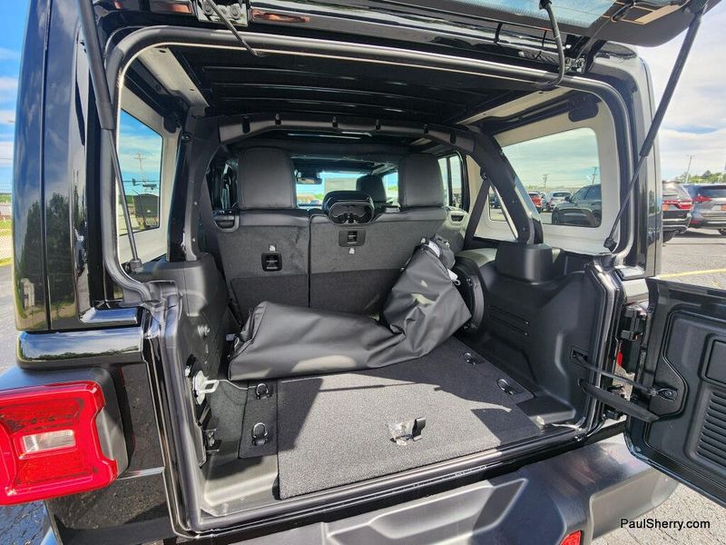 New 2026 Jeep Wrangler 4-door Sahara