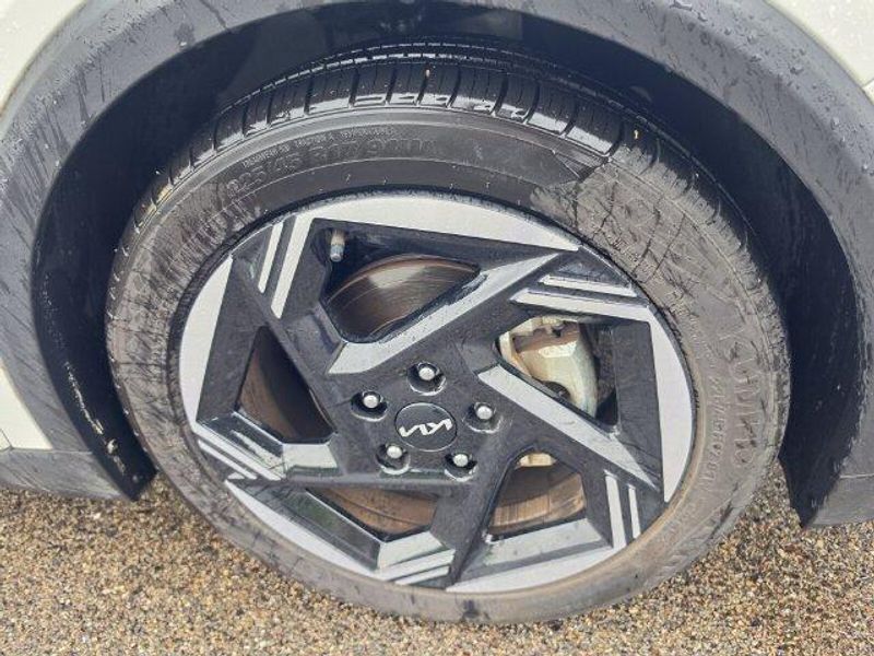 Used 2025 Kia K4 EXImage 12
