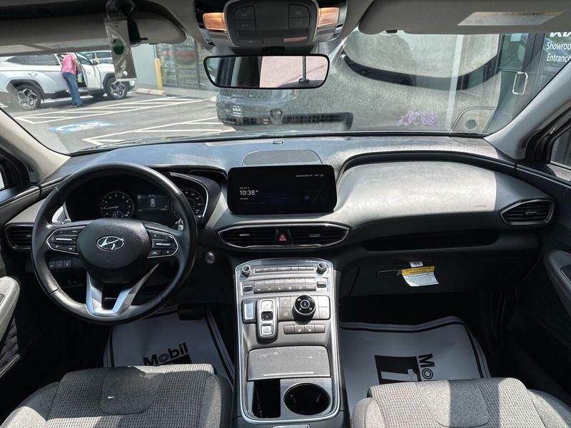 2023 Hyundai Santa Fe SELImage 21