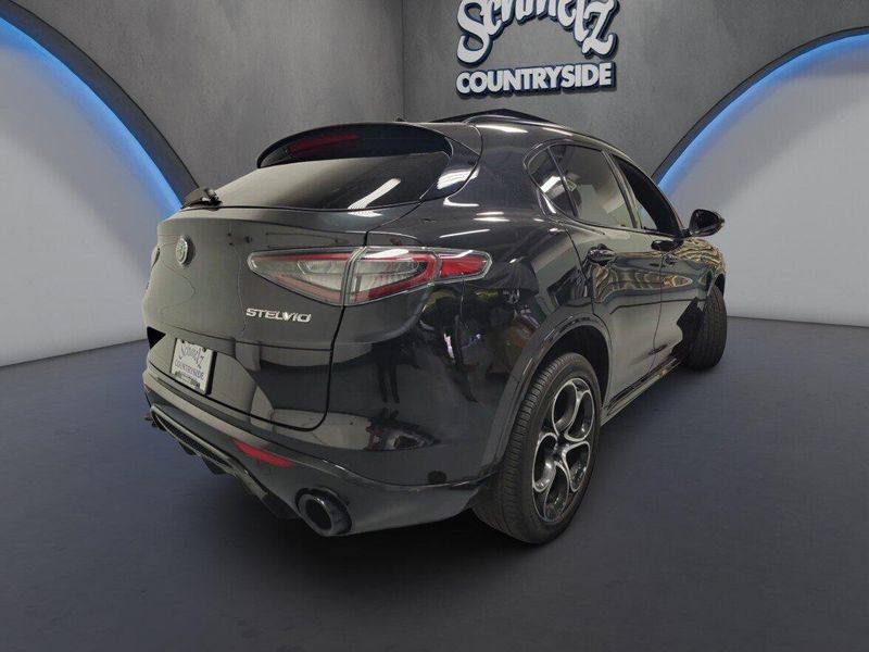 Used 2024 Alfa Romeo Stelvio Veloce AWD Premium w/Sunroof/NavImage 12
