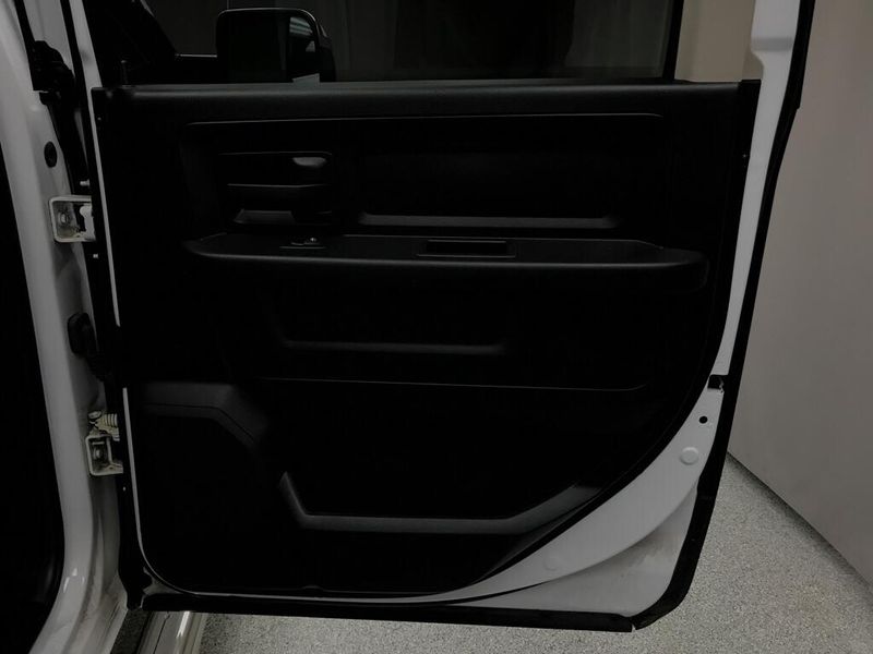 Used 2017 RAM 1500 ExpressImage 15