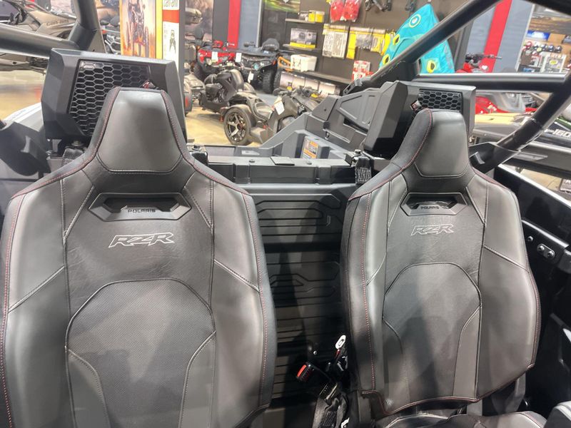 New 2026 Polaris RZR PRO R 4 ULTIMATE Image 24