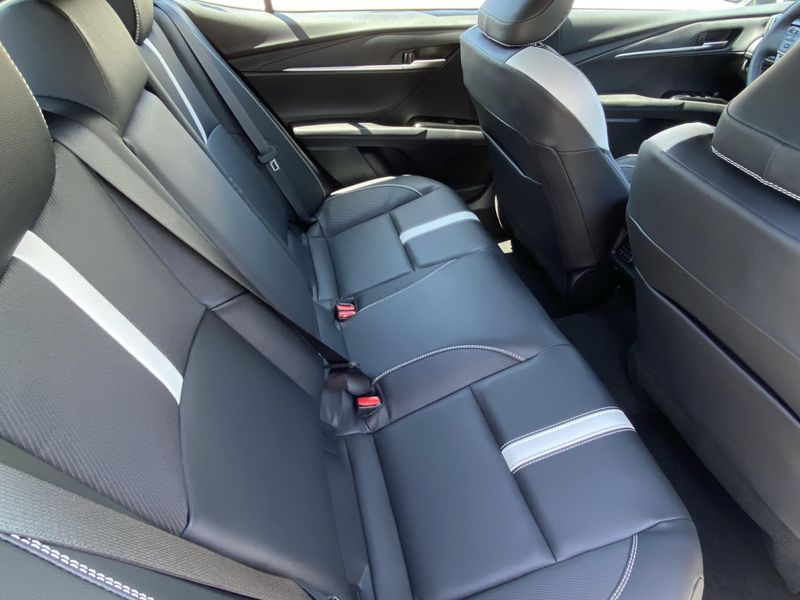 New 2025 Toyota Camry SEImage 12
