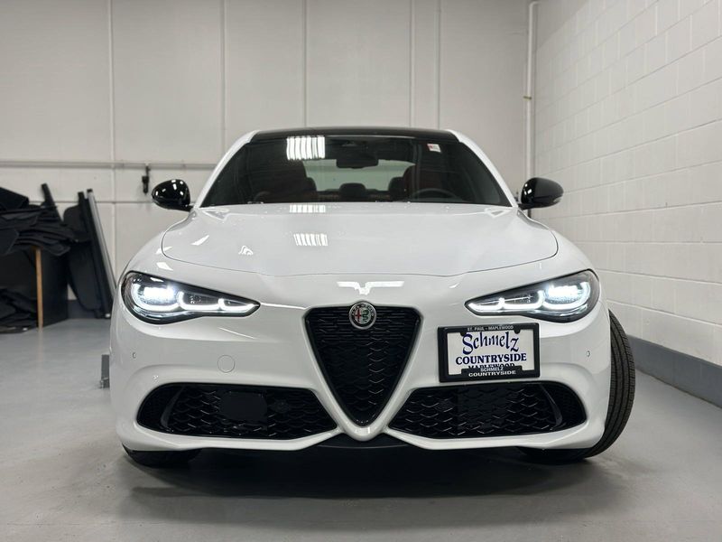 2024 Alfa Romeo Giulia Veloce AwdImage 3