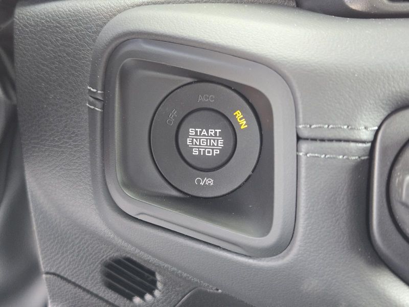 New 2025 Jeep Wrangler 4-door Sahara