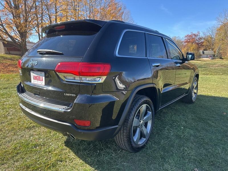 2015 Jeep Grand Cherokee Limited photo 3